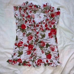 Short sleeve detailed shirt